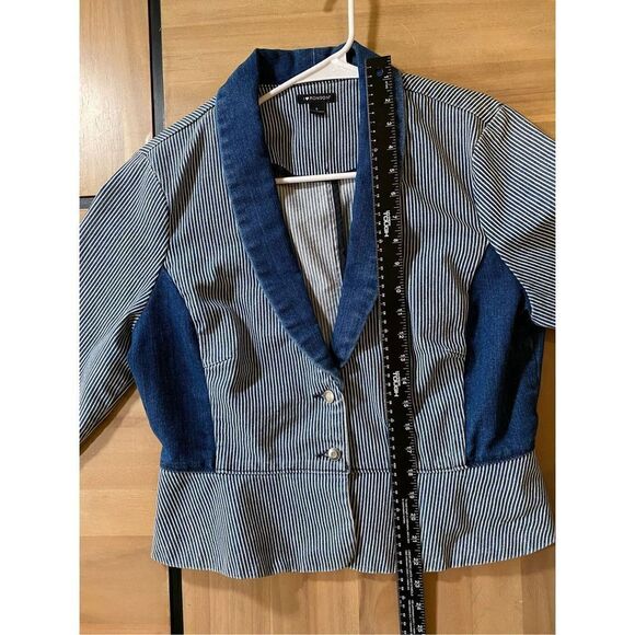I ❤️ Ronson Denim Striped Jacket - Picture 5 of 6